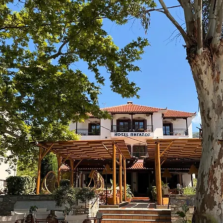 Hotell Pegasus & Coastal Cafe